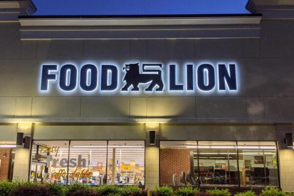 Food Lion Store Front