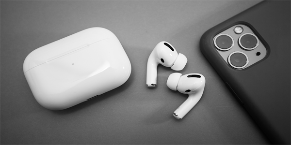 Apple AirPods